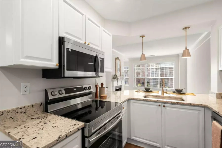 1024 Whitshire WAY, Alpharetta, GA 30004