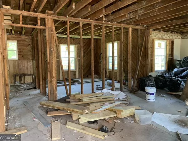 Toccoa, GA 30577,239 E Currahee ST