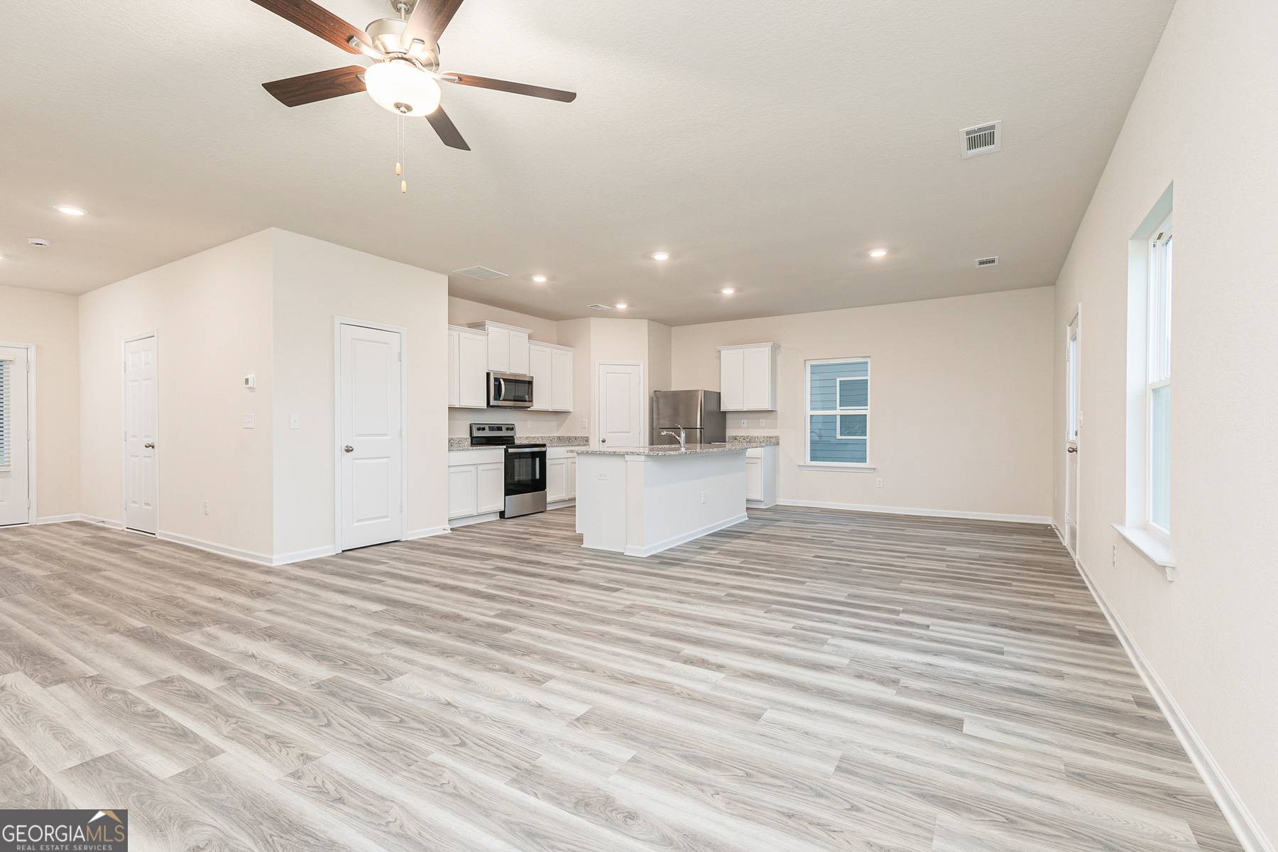 Conyers, GA 30013,284 Limestone Circle