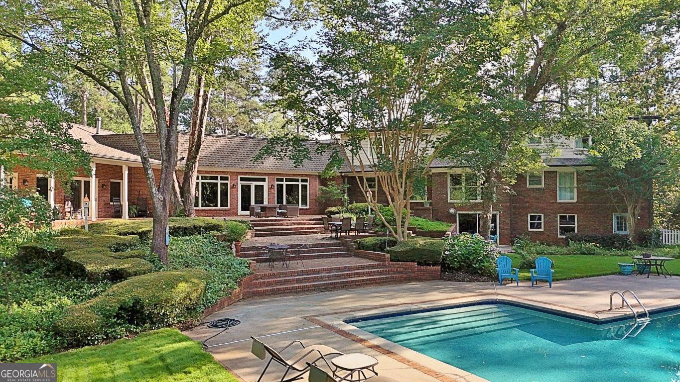 Sharpsburg, GA 30277,115 Shoal Creek DR