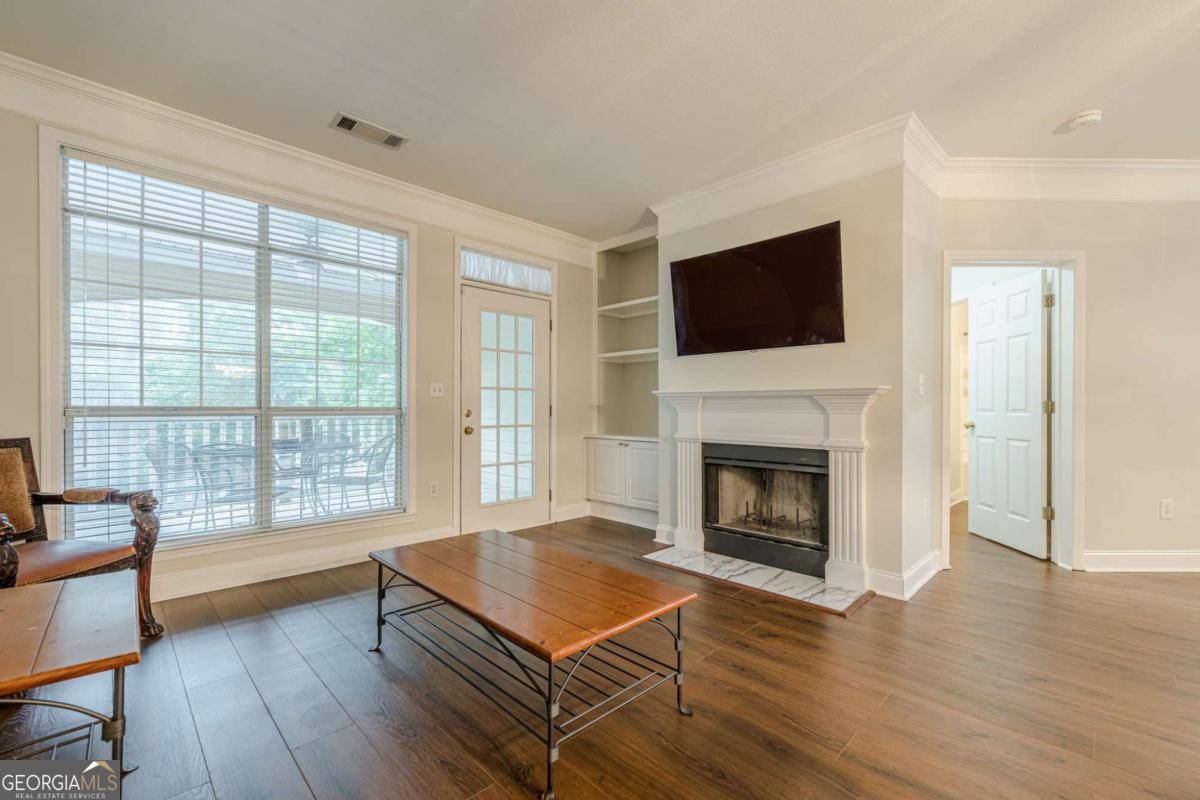 Alpharetta, GA 30004,422 Pembrooke CIR #422