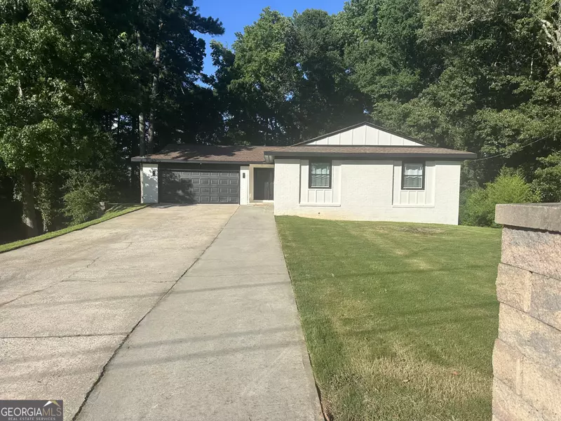 6178 Graceland CIR, Morrow, GA 30260