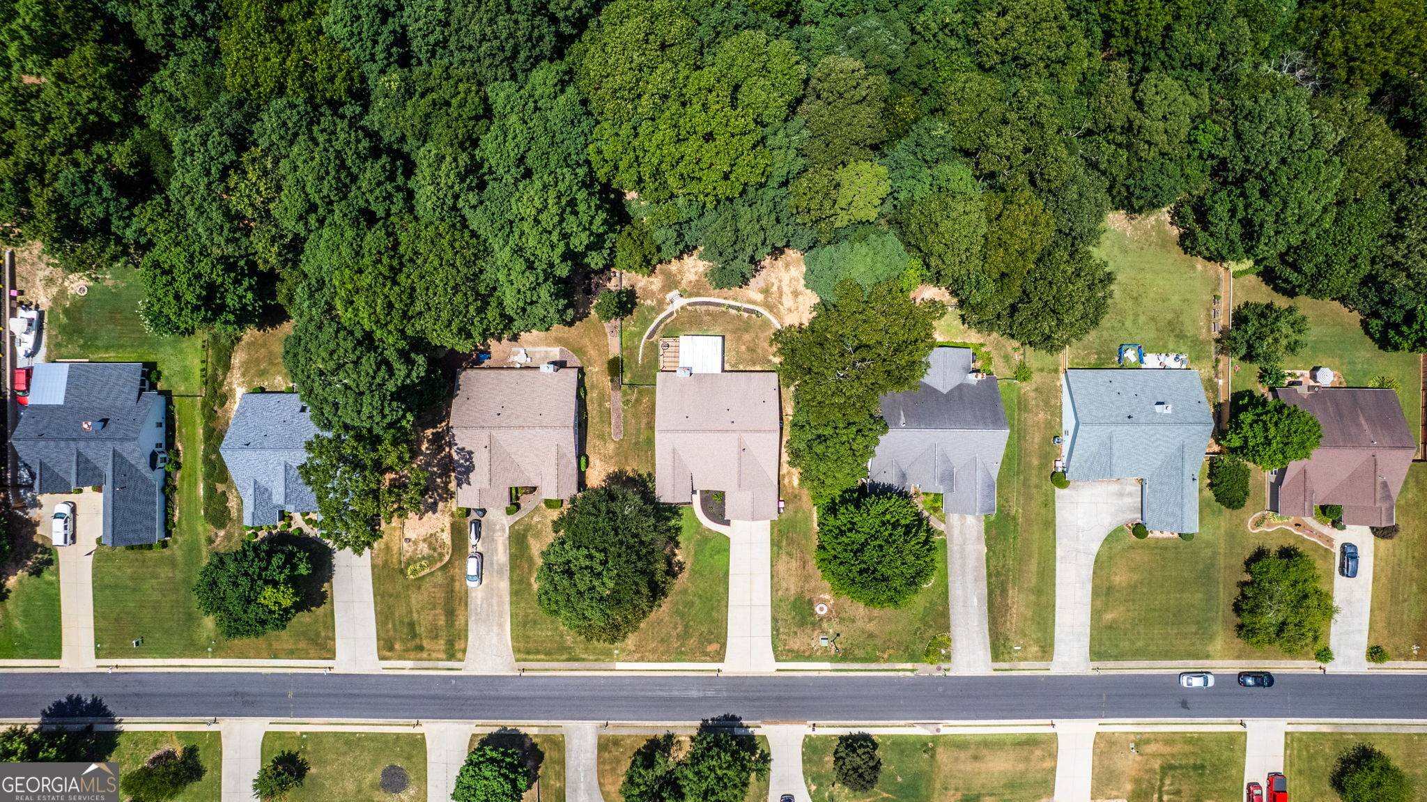 Flowery Branch, GA 30542,5637 Newberry Point DR