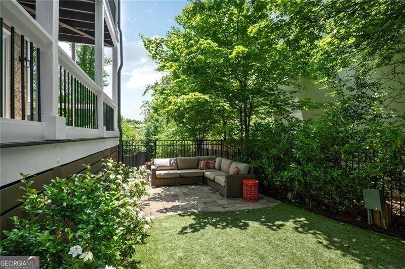 Alpharetta, GA 30009,385 Rowes CIR