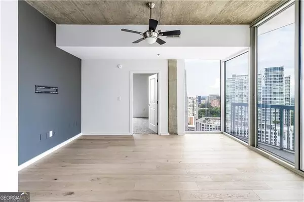 Atlanta, GA 30326,3324 Peachtree RD NE #2518