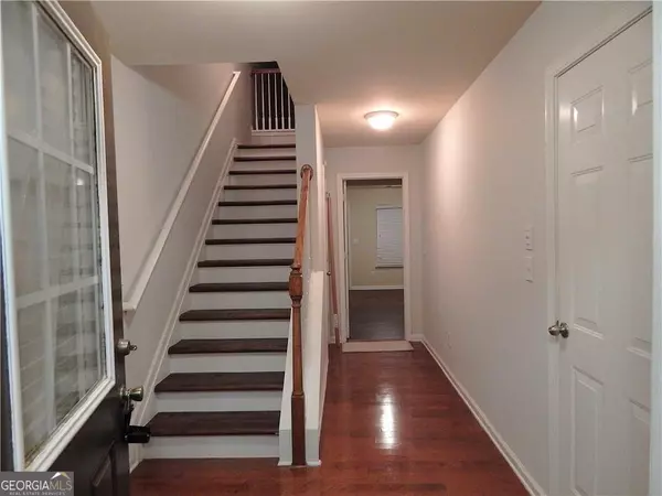Duluth, GA 30097,2199 Landing Walk DR
