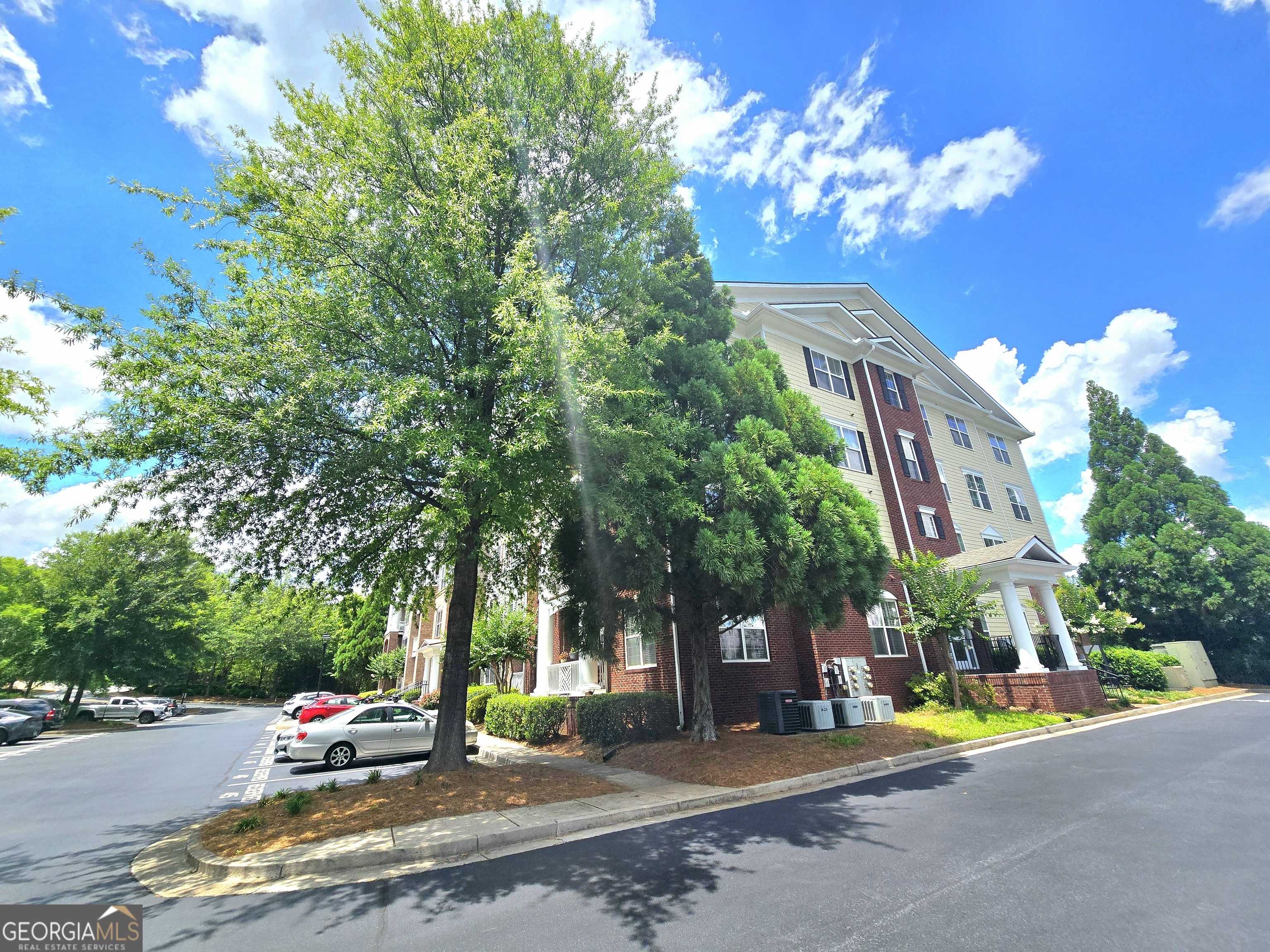 Alpharetta, GA 30009,1975 Nocturne DR #2206