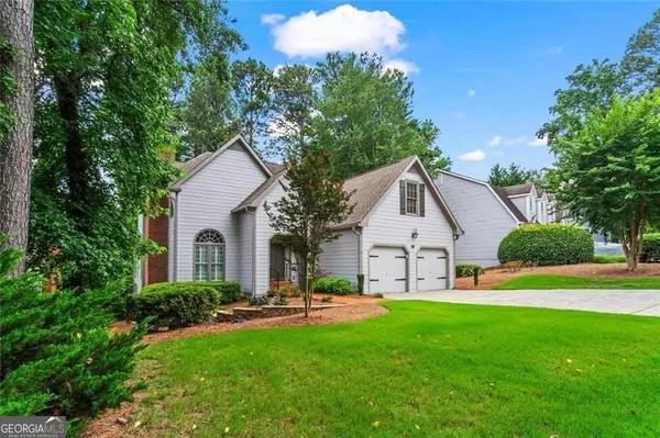 Alpharetta, GA 30005,1605 Spinnaker DR