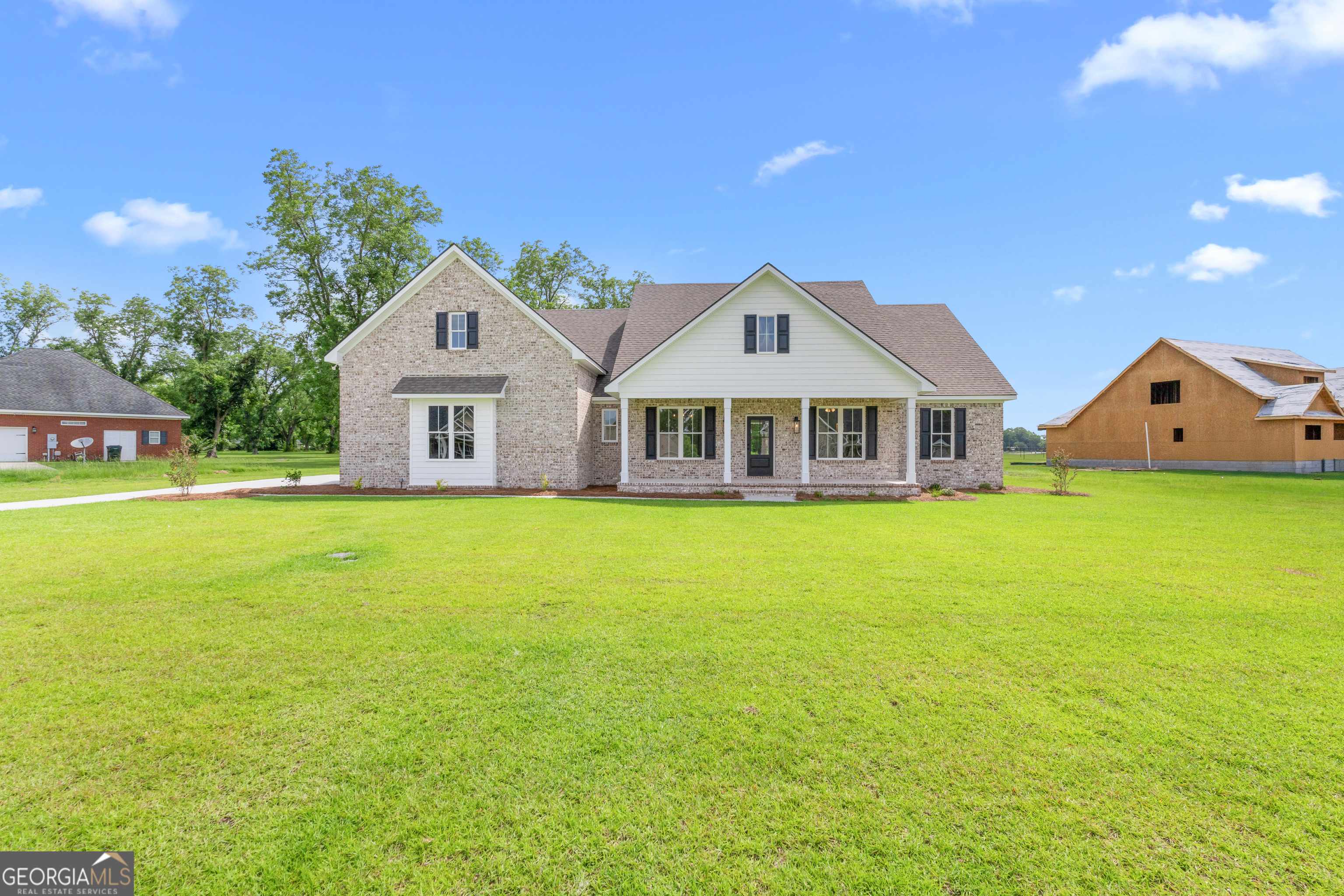 Claxton, GA 30417,9 Honeysuckle DR