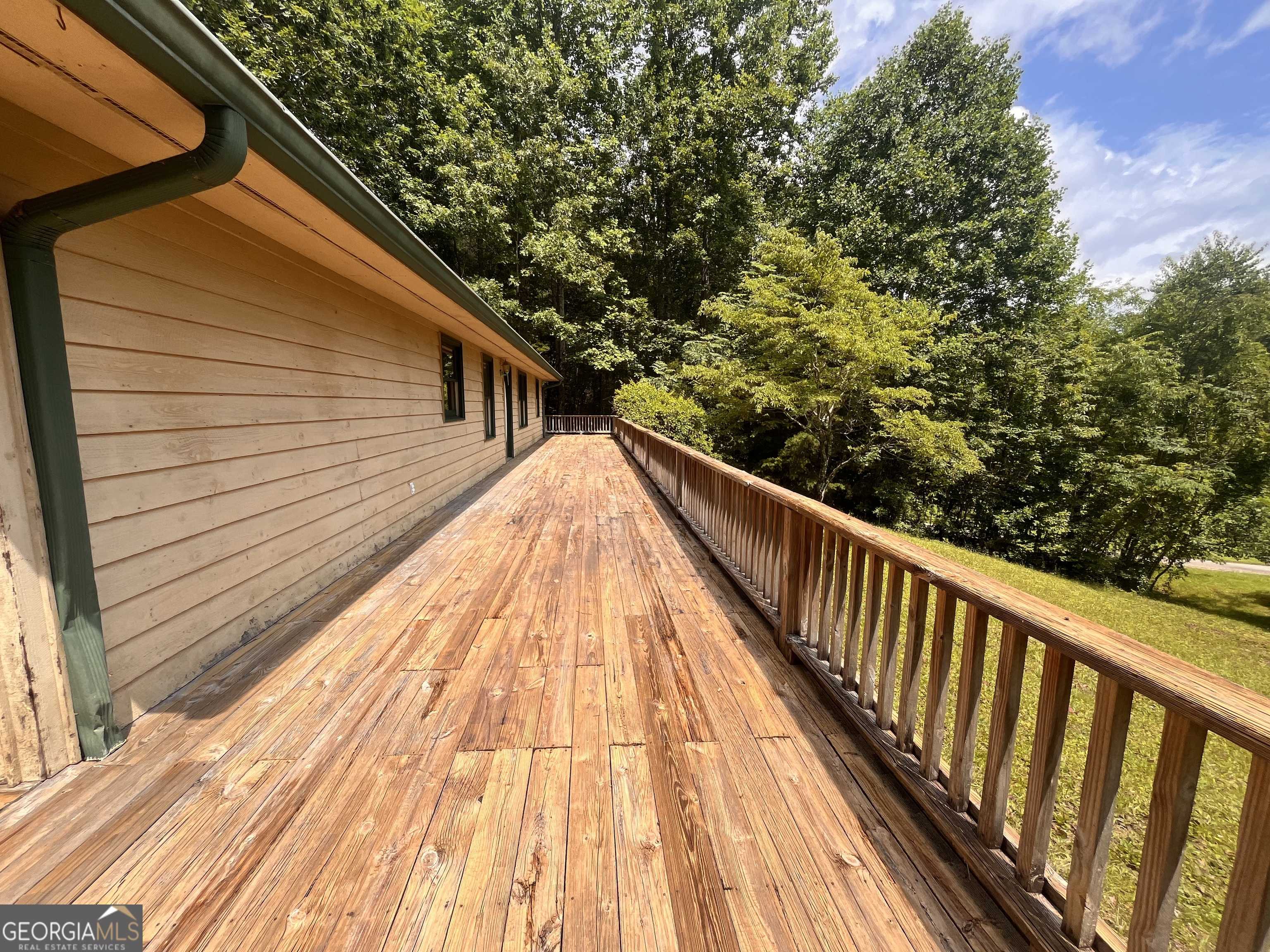 Clayton, GA 30525,172 Fred Henry LN