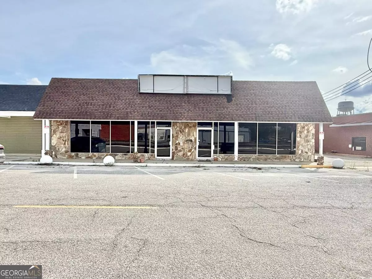 Hazlehurst, GA 31539,5 SW Railroad ST