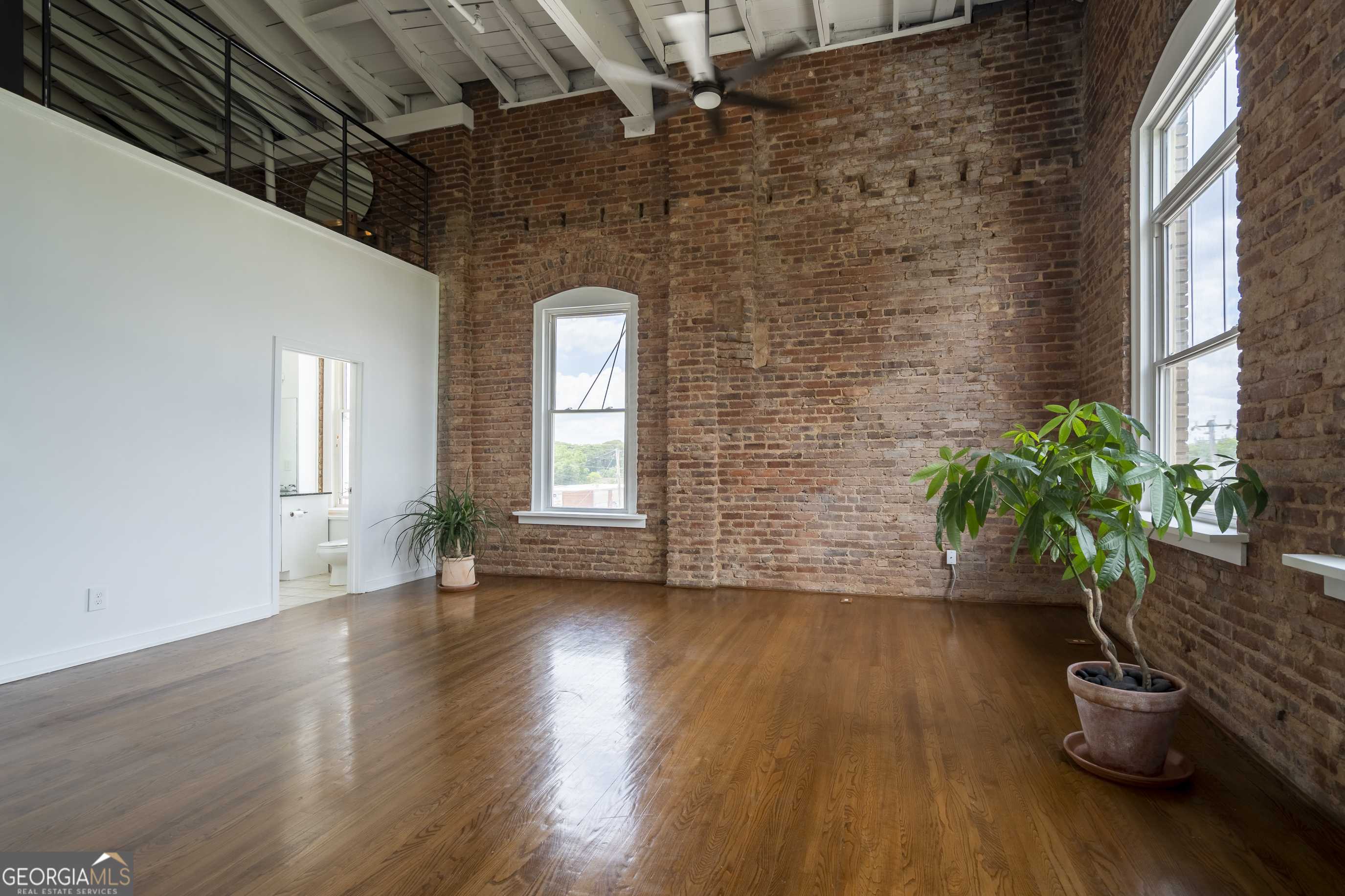 East Point, GA 30344,1596 Cleveland AVE #APT 301