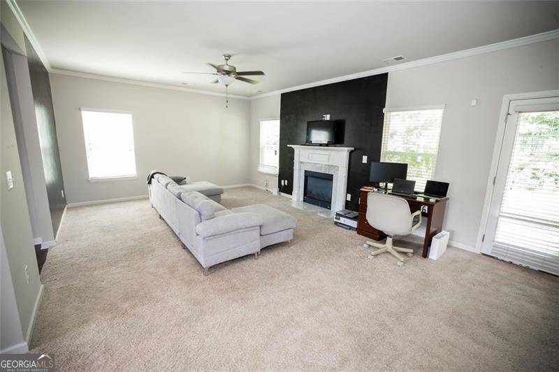 Fairburn, GA 30213,7955 Pikefarm TRL