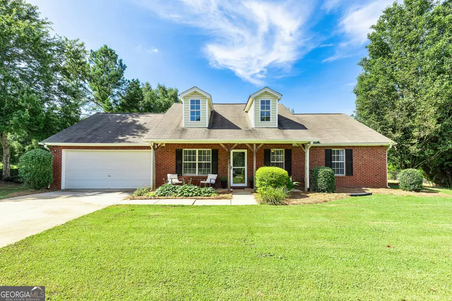 125 Meadow View DR, Jackson, GA 30233
