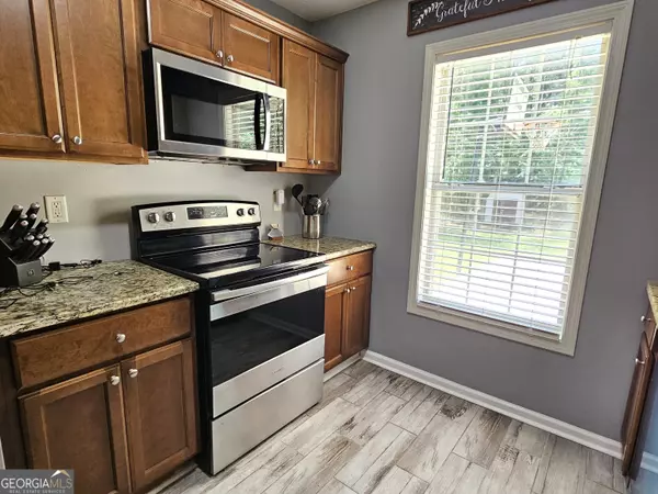 Senoia, GA 30276,100 Lexington PL