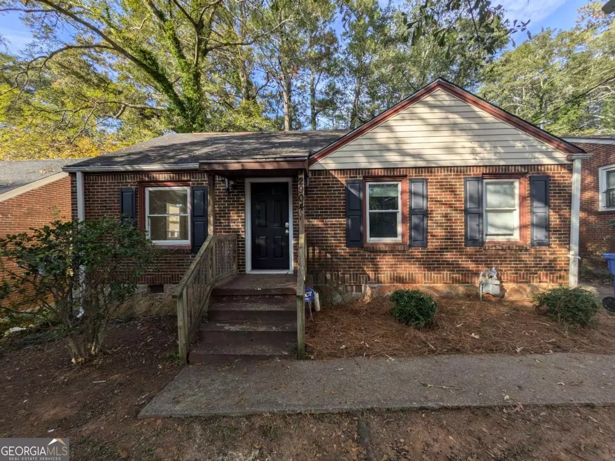 Atlanta, GA 30317,2904 Glenwood AVE SE
