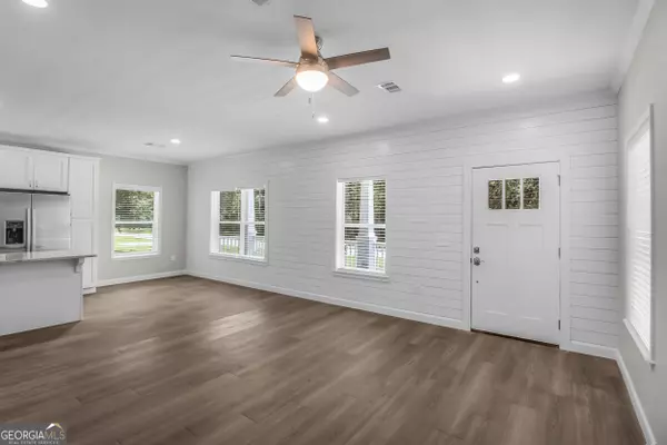 Ludowici, GA 31316,34 Pear ST