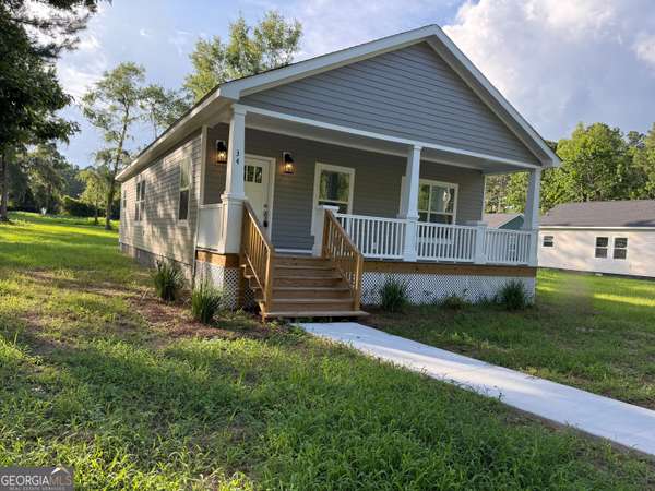 34 Pear ST, Ludowici, GA 31316