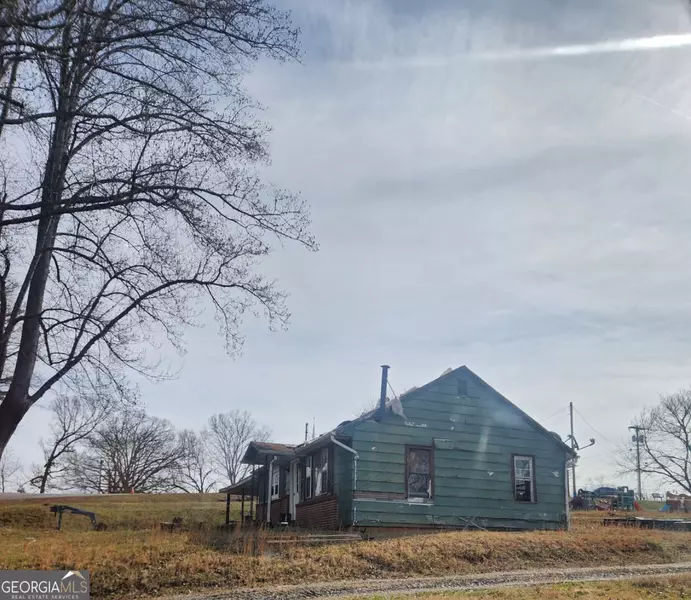 76 Friendship RD, Blue Ridge, GA 30513