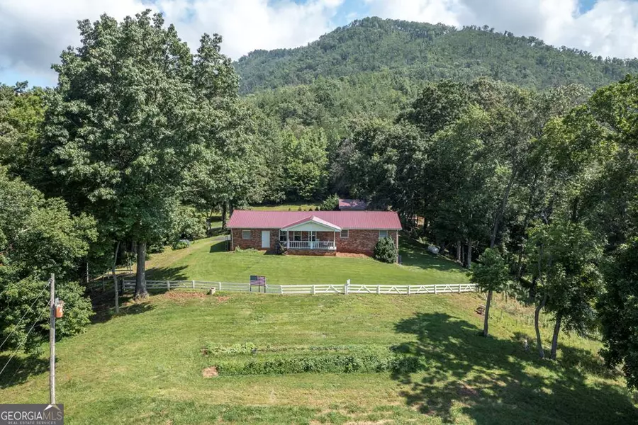 16 Lois Lane, Hayesville, NC 28904