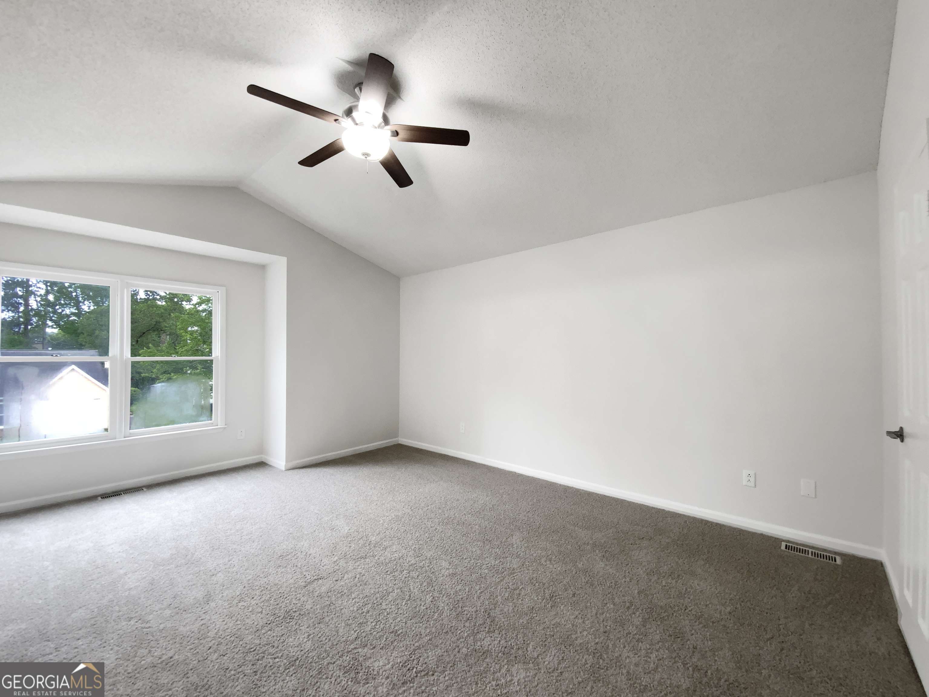 Riverdale, GA 30274,7972 Woodlake DR