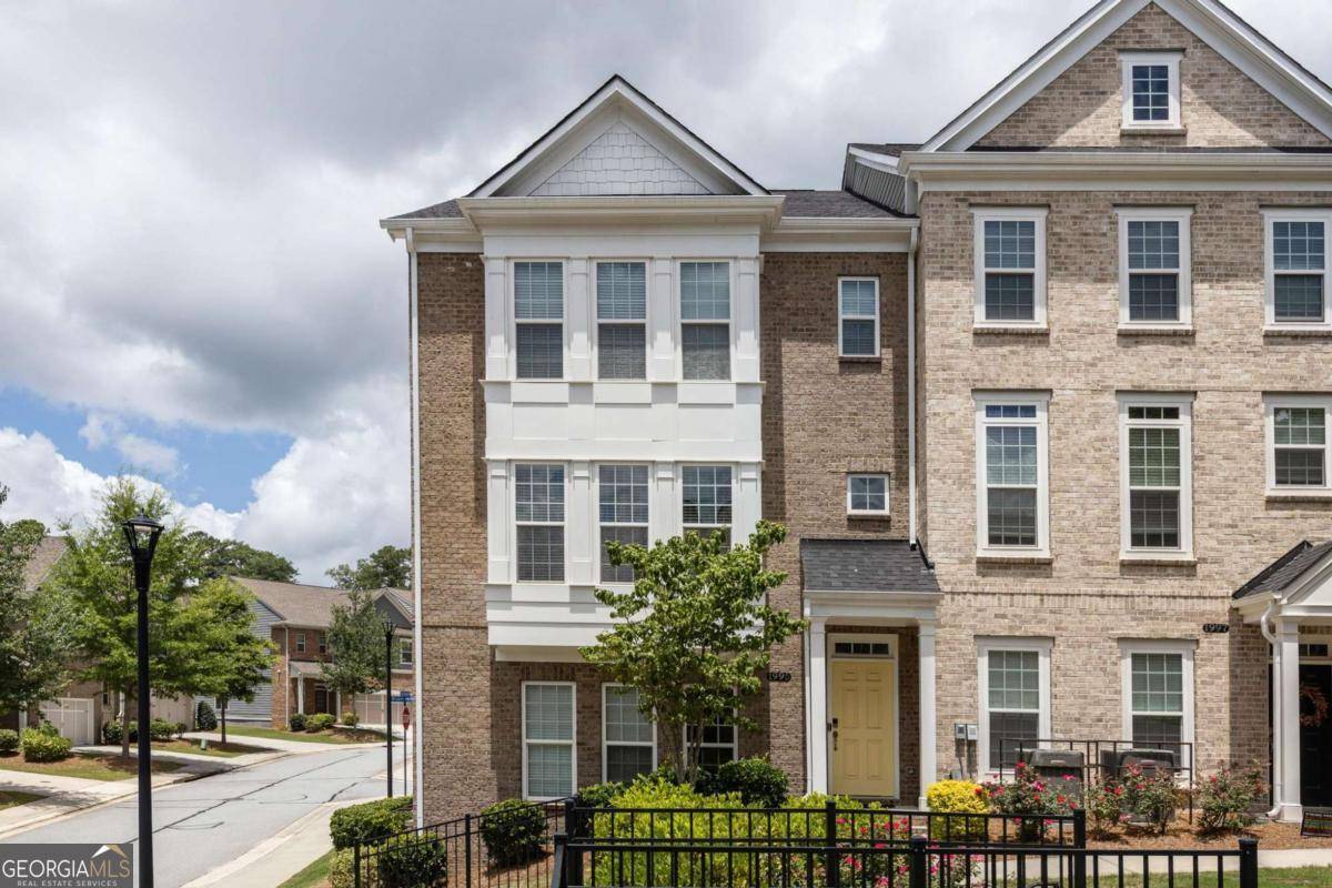1995 Bryant Park LN, Decatur, GA 30033
