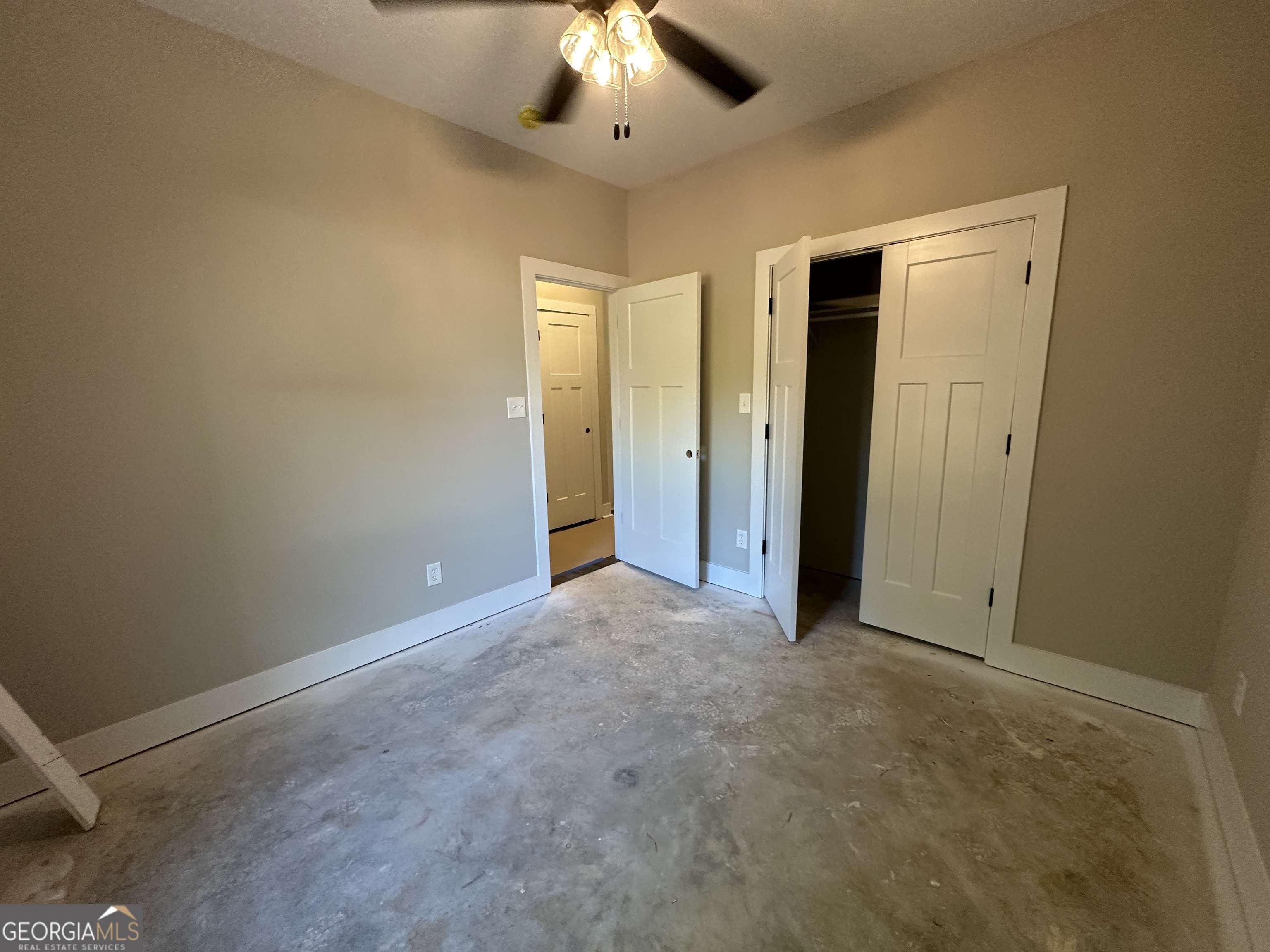 Barnesville, GA 30204,904 Highway 36 W