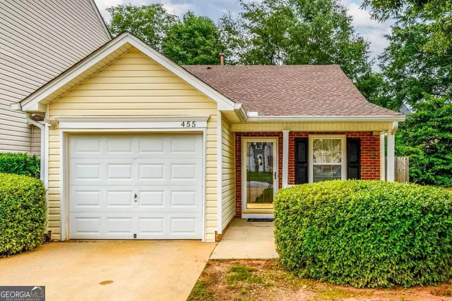 455 Lakeside CIR, Covington, GA 30016