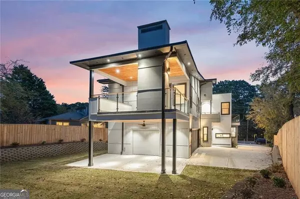 Decatur, GA 30030,816 Sycamore DR