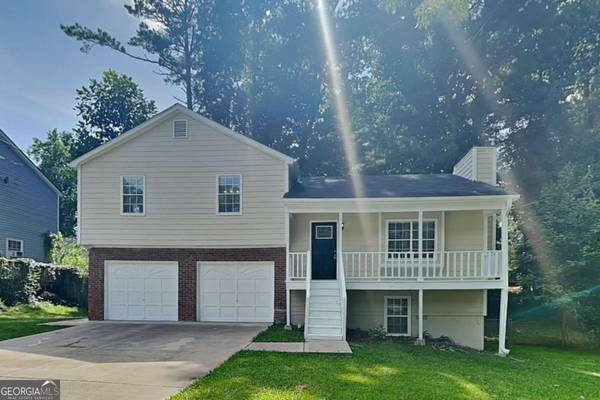1011 Darvin LN NW,  Kennesaw,  GA 30144