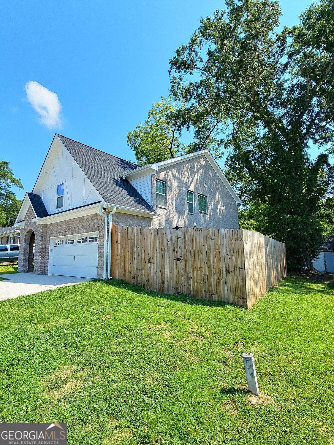 Conyers, GA 30012,1081 Hardin Street ST SW