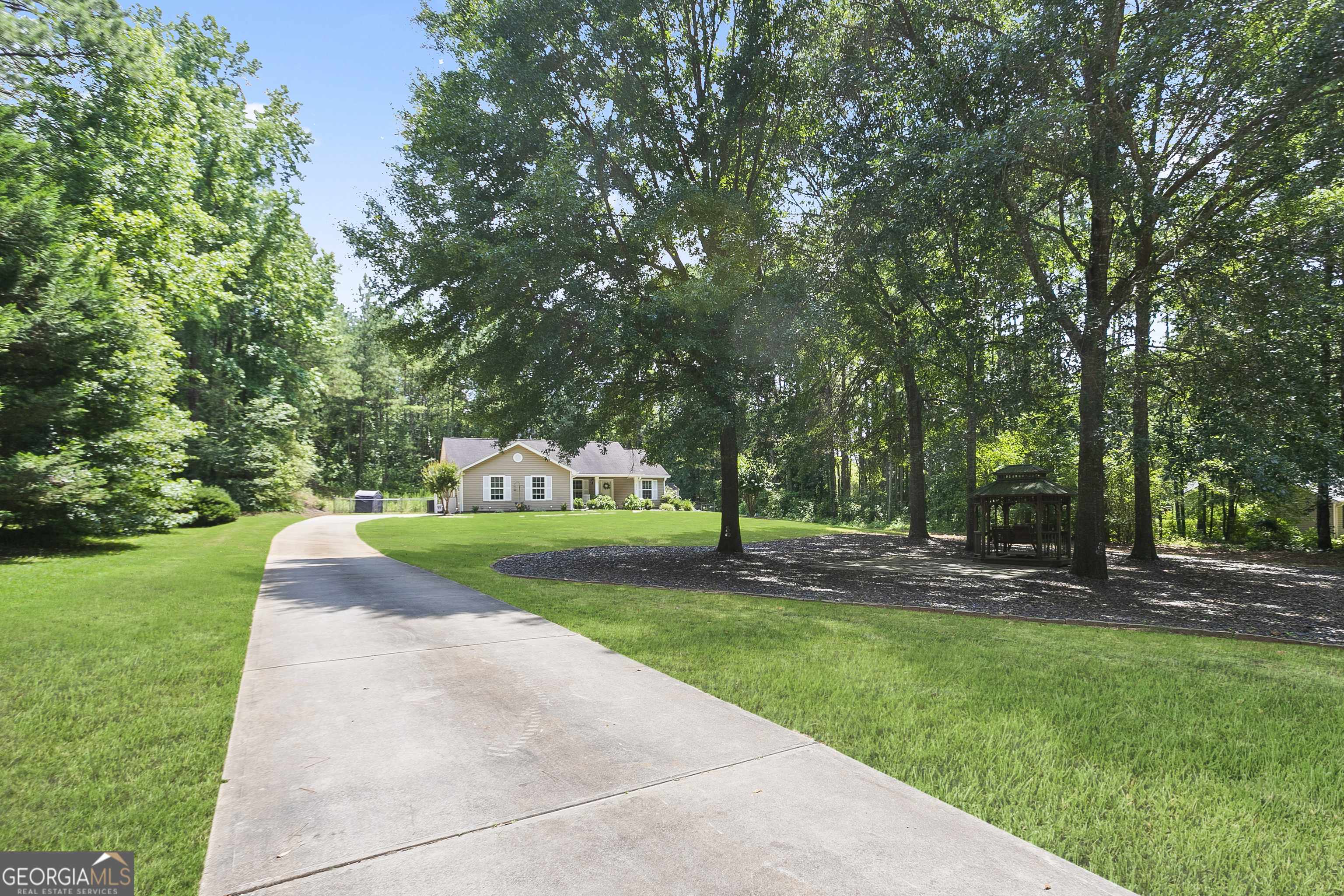 Sharpsburg, GA 30277,8340 Highway 54