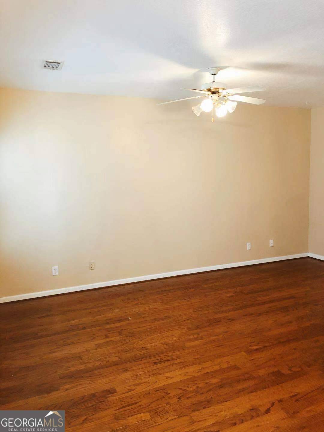 Riverdale, GA 30274,301 Brookview DR