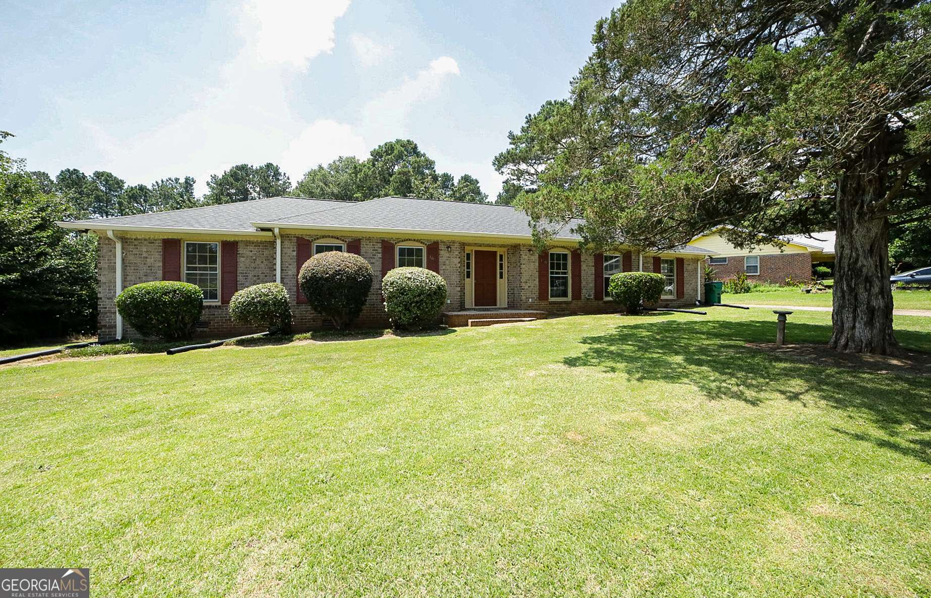160-162 Jockey Club DR, Athens, GA 30605