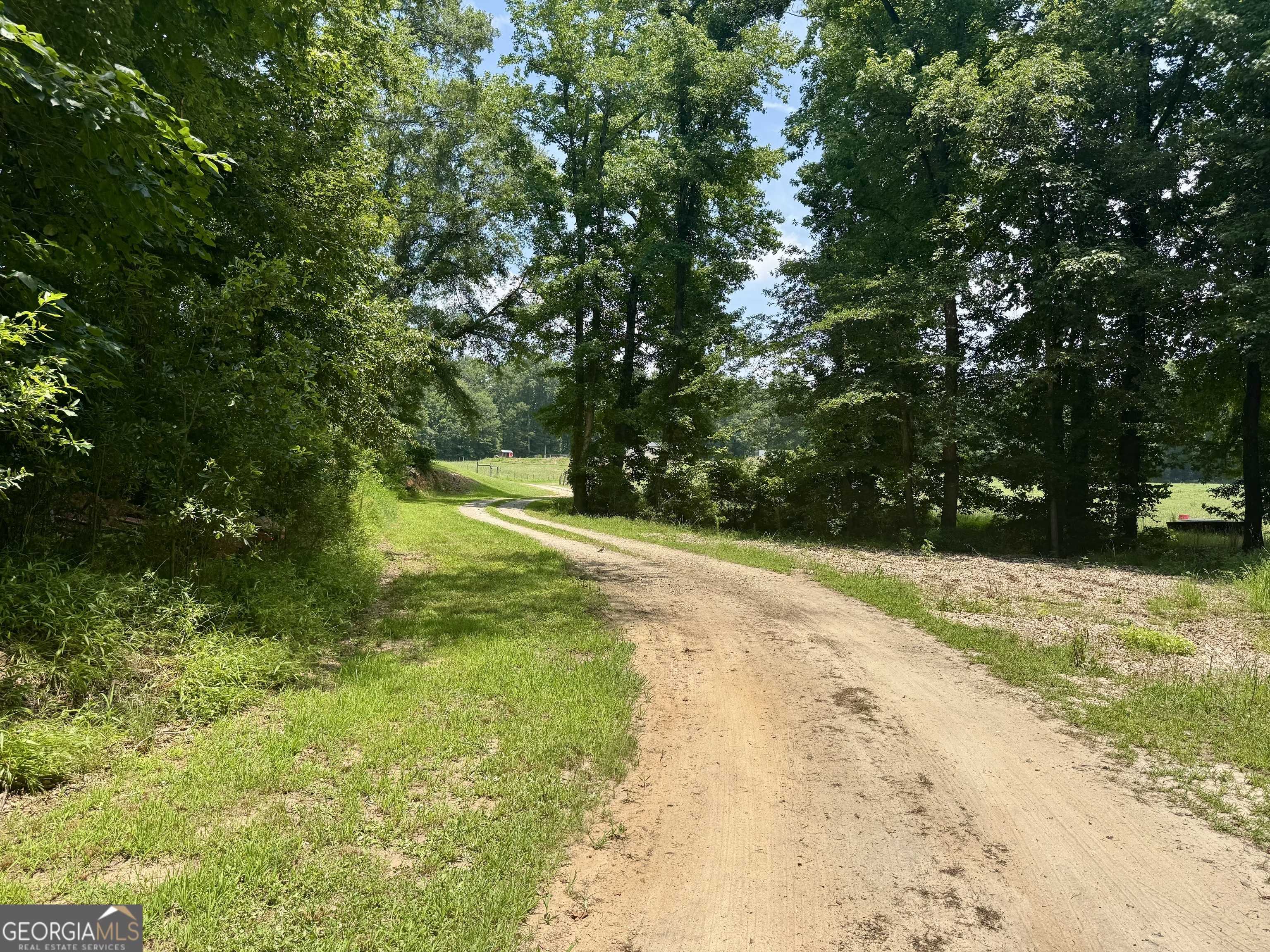 Hoschton, GA 30548,1148 Beaver Dam RD