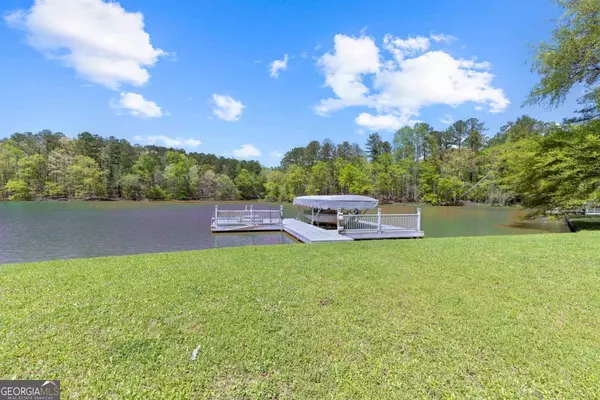 White Plains, GA 30678,1320 Tal Lewis RD
