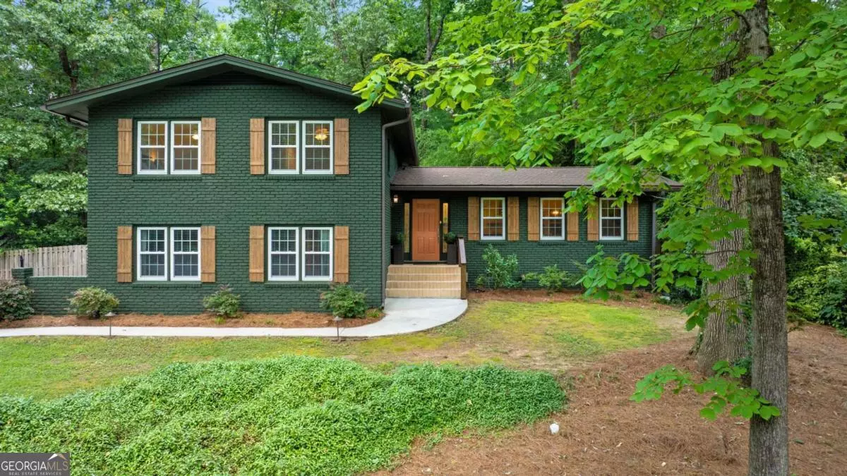 Atlanta, GA 30341,3597 Embry CIR