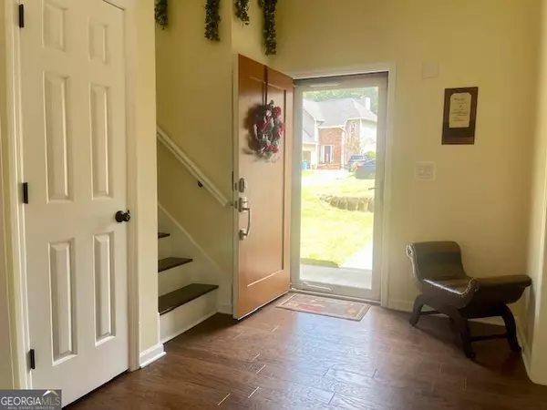 Peachtree City, GA 30269,118 Braelinn CT