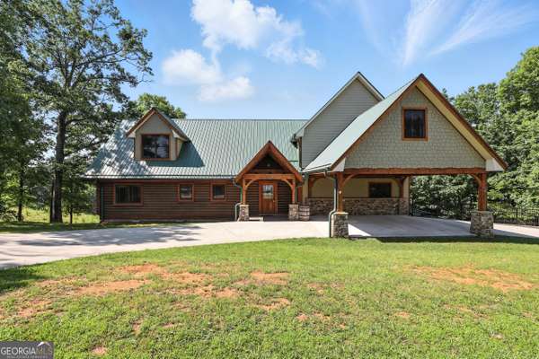 929 Hickory Nut Mountain RD, Tallulah Falls, GA 30573