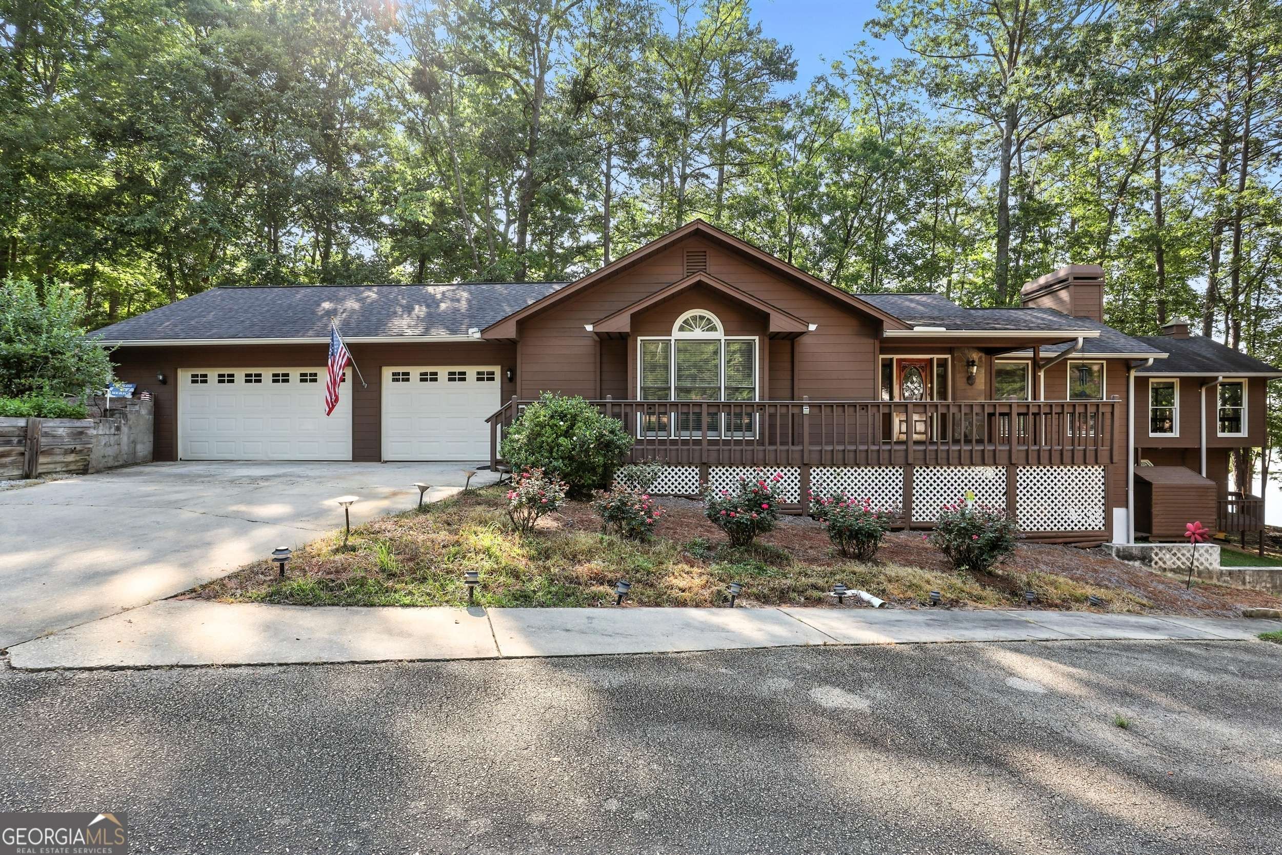Toccoa, GA 30577,119 Ridgemore CIR