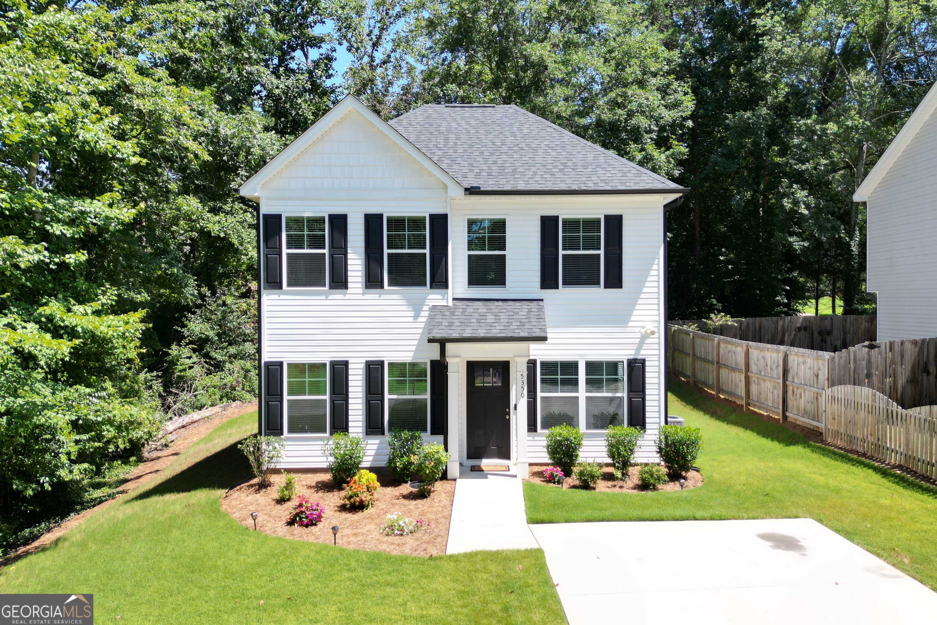 5350 Mercedes DR, Cumming, GA 30041