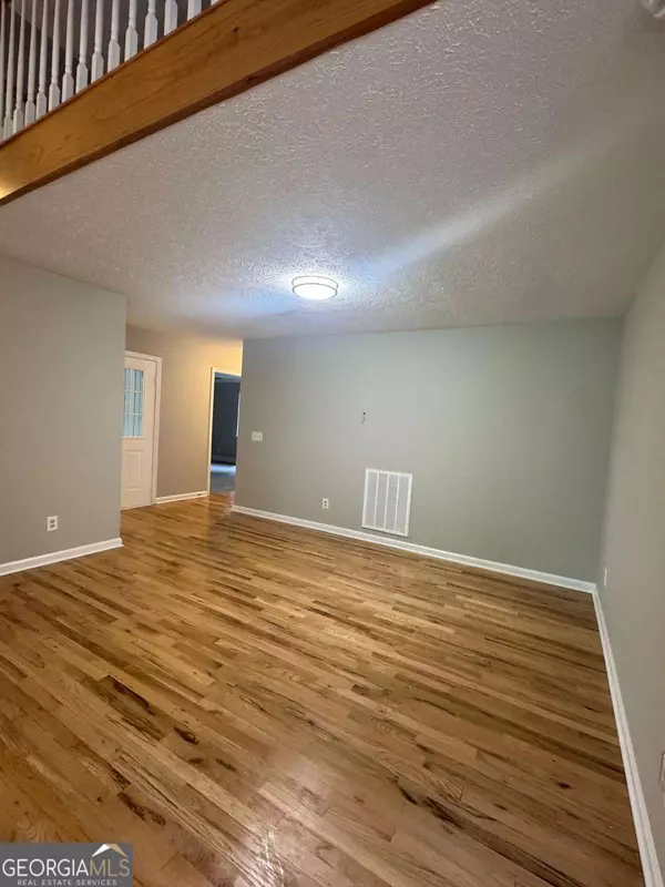 Trenton, GA 30752,165 N Woods LN