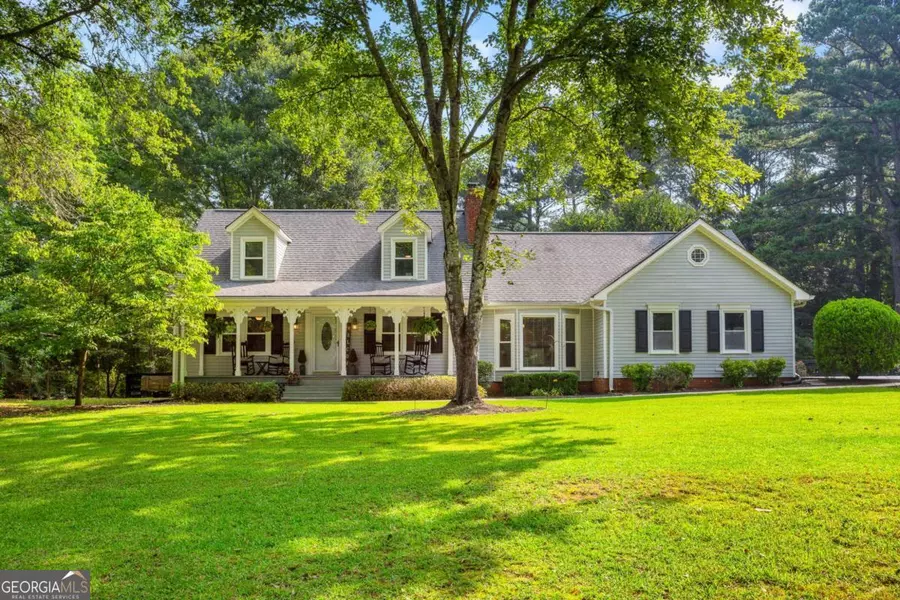 207 Lees Lake RD, Fayetteville, GA 30214