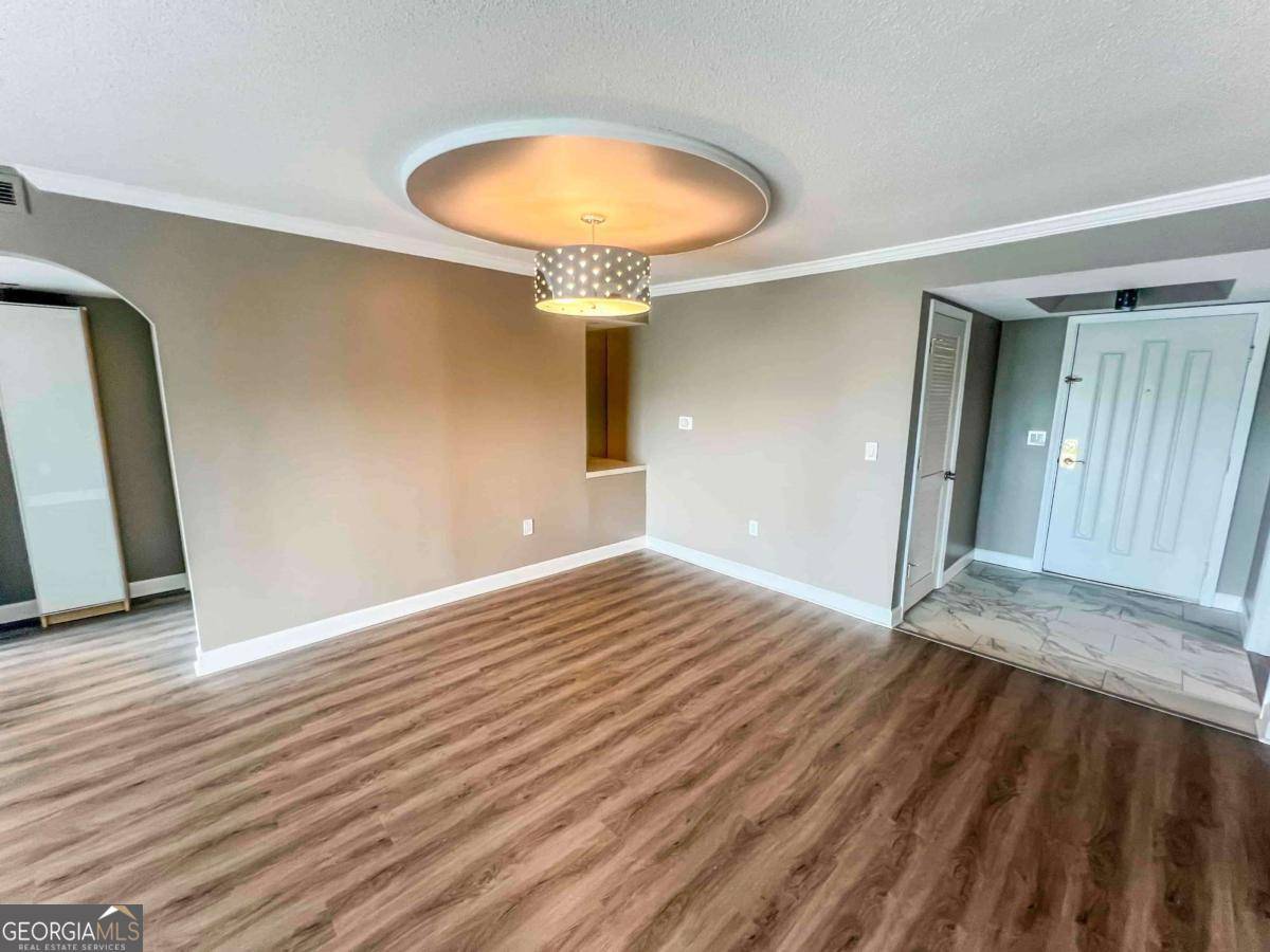 Atlanta, GA 30305,2870 Pharr Court Sou NW #1701