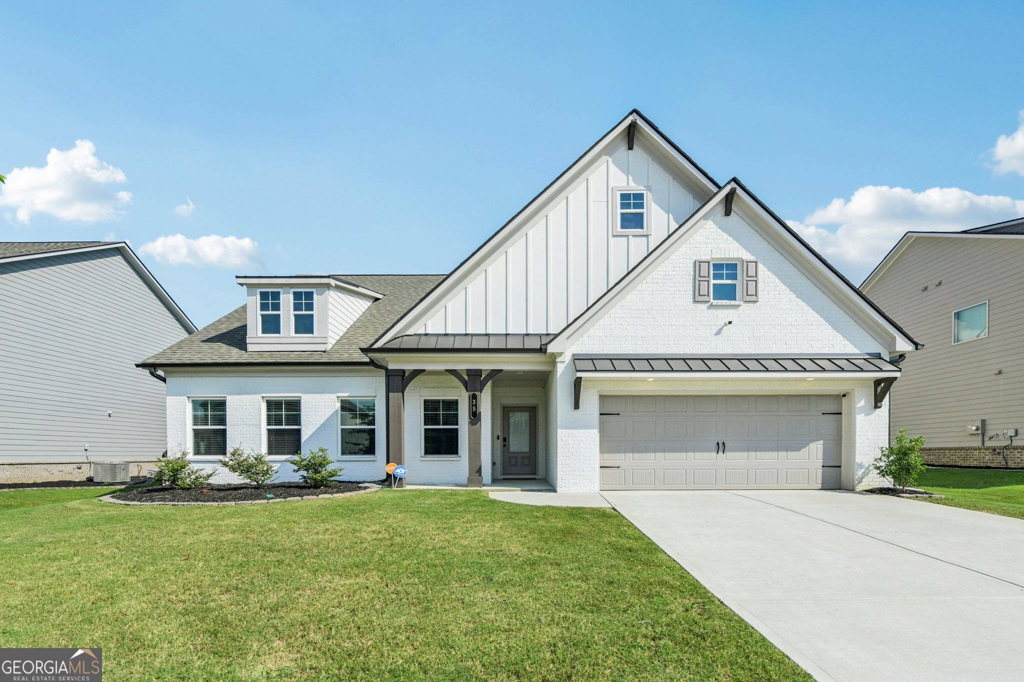 35 HENSON FARM DR, Loganville, GA 30052