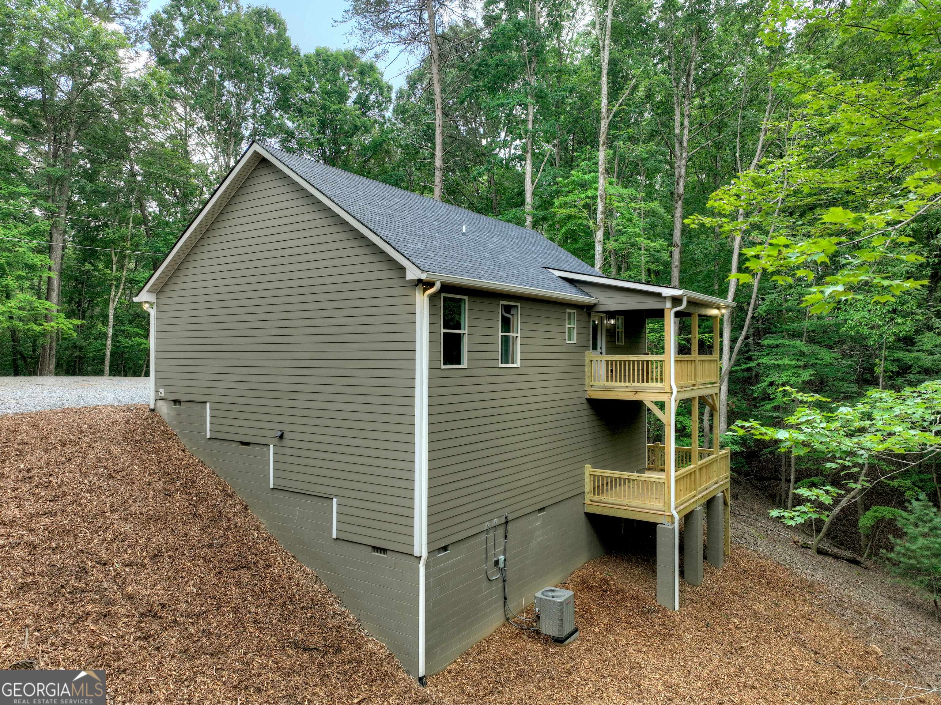Ellijay, GA 30540,89 Pamela CT #2237
