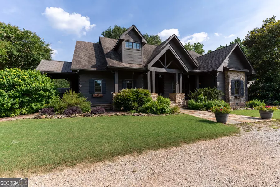1051 Lake Rutledge RD, Rutledge, GA 30663