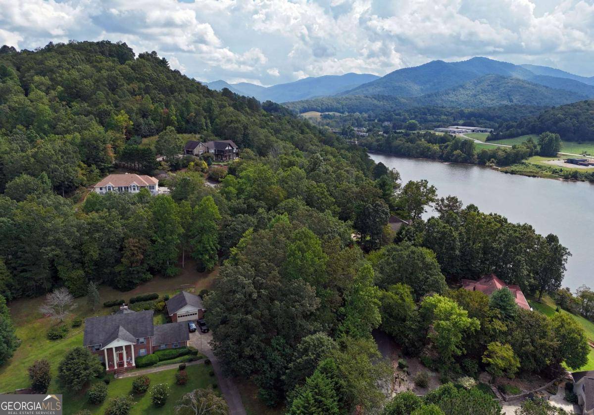 1701 Victoria Woods DR #14, Hiawassee, GA 30546