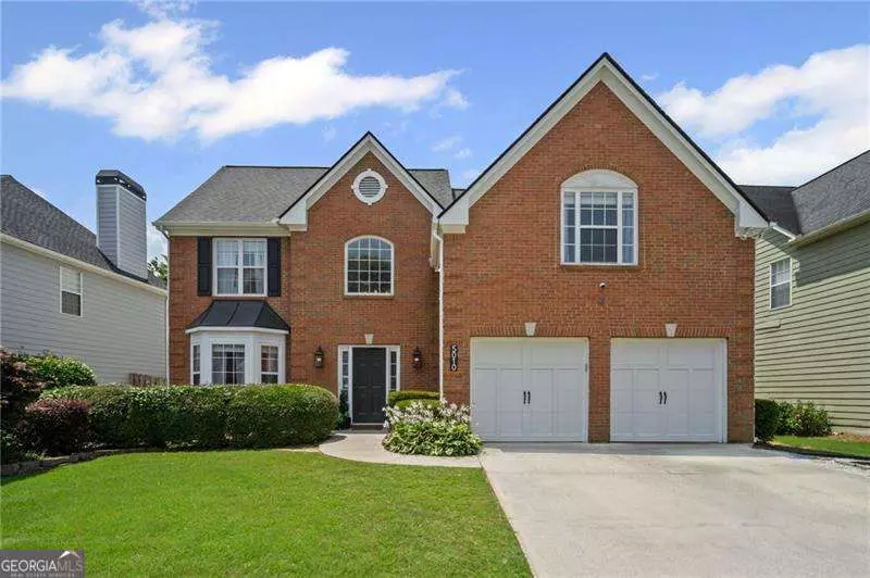 5010 Amber Leaf DR, Roswell, GA 30076