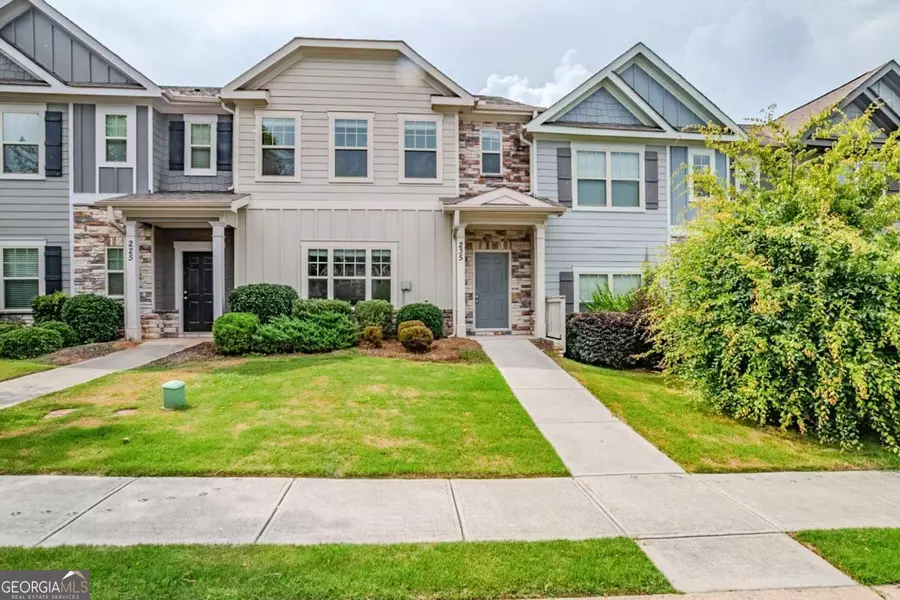235 Orchard DR, Covington, GA 30014